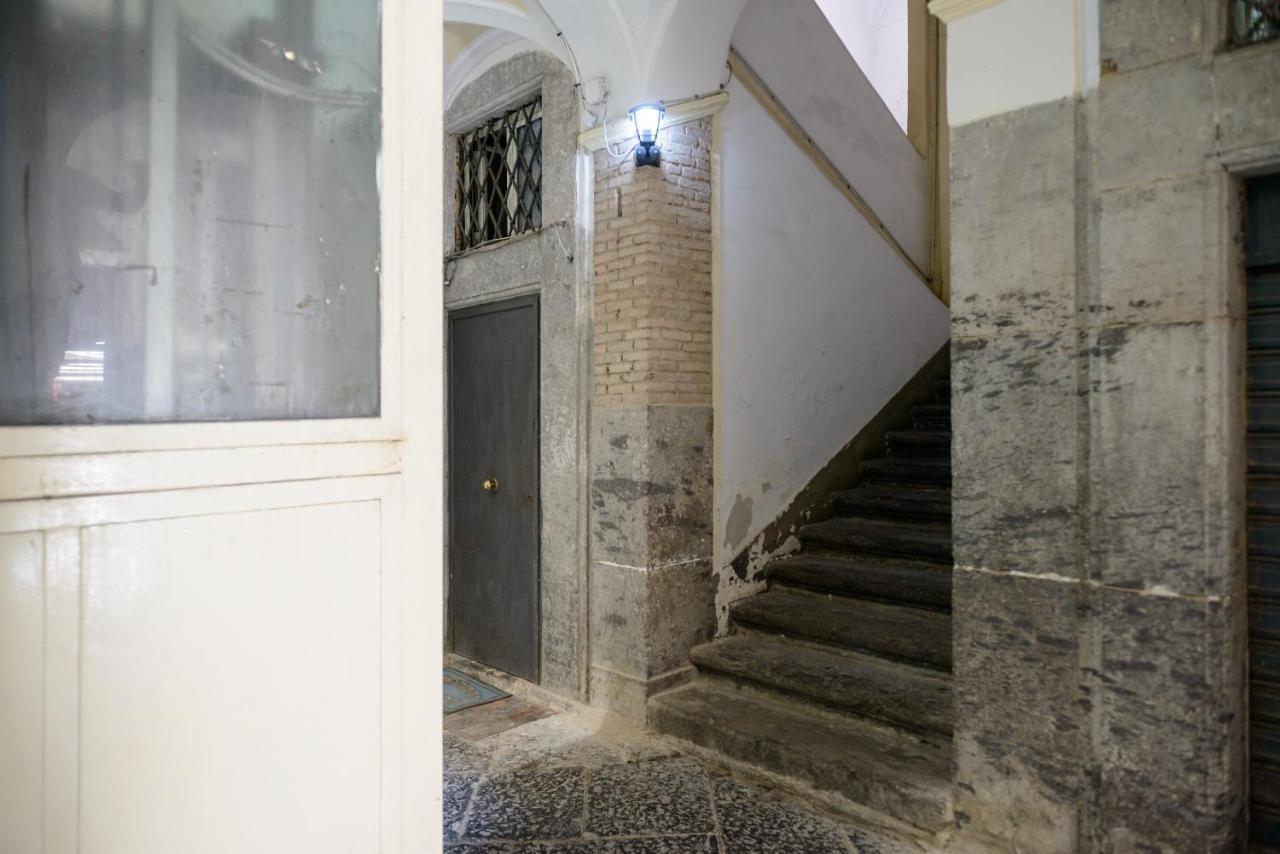 Appartement Dimora San Gennaro 10 *